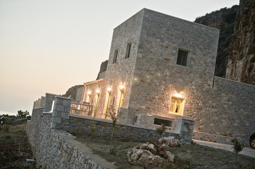 Alkyon Seaside Studios Néon Oítilon Esterno foto
